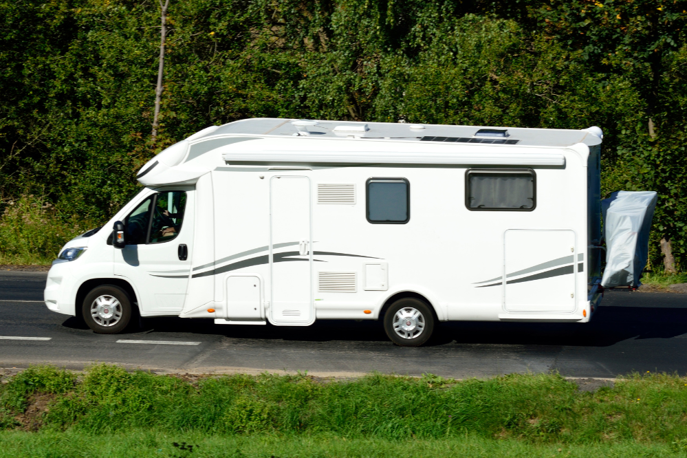Kamper alkowa na 4-6 osób